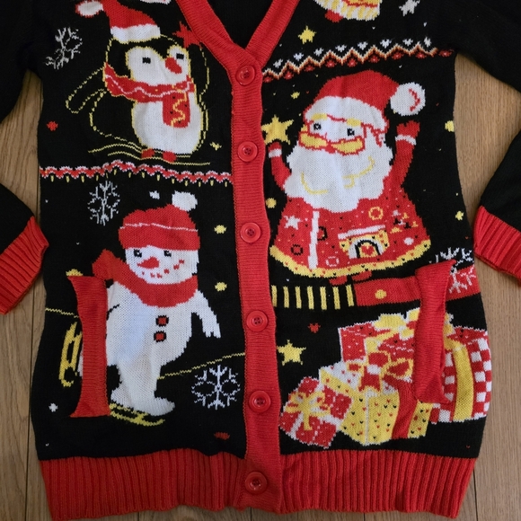 Oversized Button Up Christmas Cardigan- Oversized Medium - Picture 4 of 9